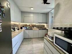 Blk 712 Hougang Avenue 2 (Hougang), HDB Executive #615196241
